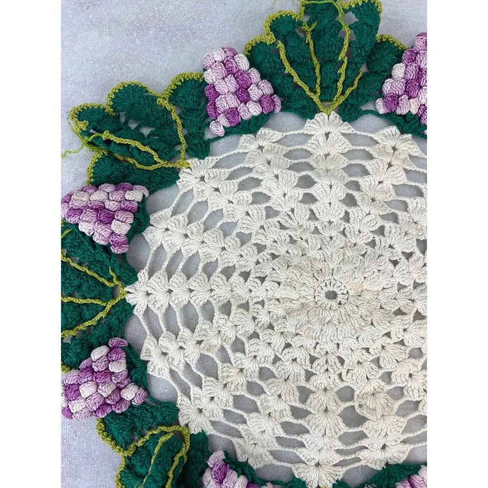 Vintage‎ Attic Treasure Handmade Crochet Grape Doily Art Nouveau 13”